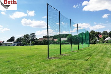 Siatki Węgorzewo - Mocna siatka z Polipropylenu na piłkochwyty na boiska sportowe dla terenów Węgorzewa